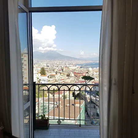 Alojamento de Acomodação e Pequeno-almoço Casa Vera Nápoles