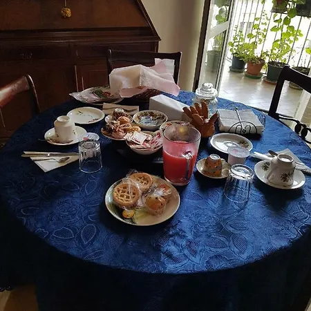 Casa Vera 住宿加早餐酒店 那不勒斯